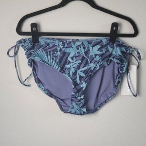 NWT-  ATHLETA Cinched Full Bottom